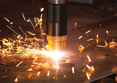 La avanzada tecnología de electrodos de Halan Welding está diseñada para extender significativamente la vida útil, reduciendo los costos operativos de su cortadora de plasma.